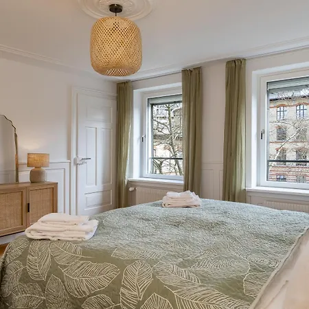 Boho - 80 Qm, 3 Schlafzimmer, Balkon & Zugang Zur Dachterrasse Mit Grill & Seesicht Apartment Zurich