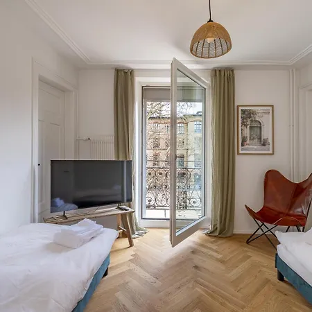 Boho - 80 Qm, 3 Schlafzimmer, Balkon & Zugang Zur Dachterrasse Mit Grill & Seesicht * Zürich